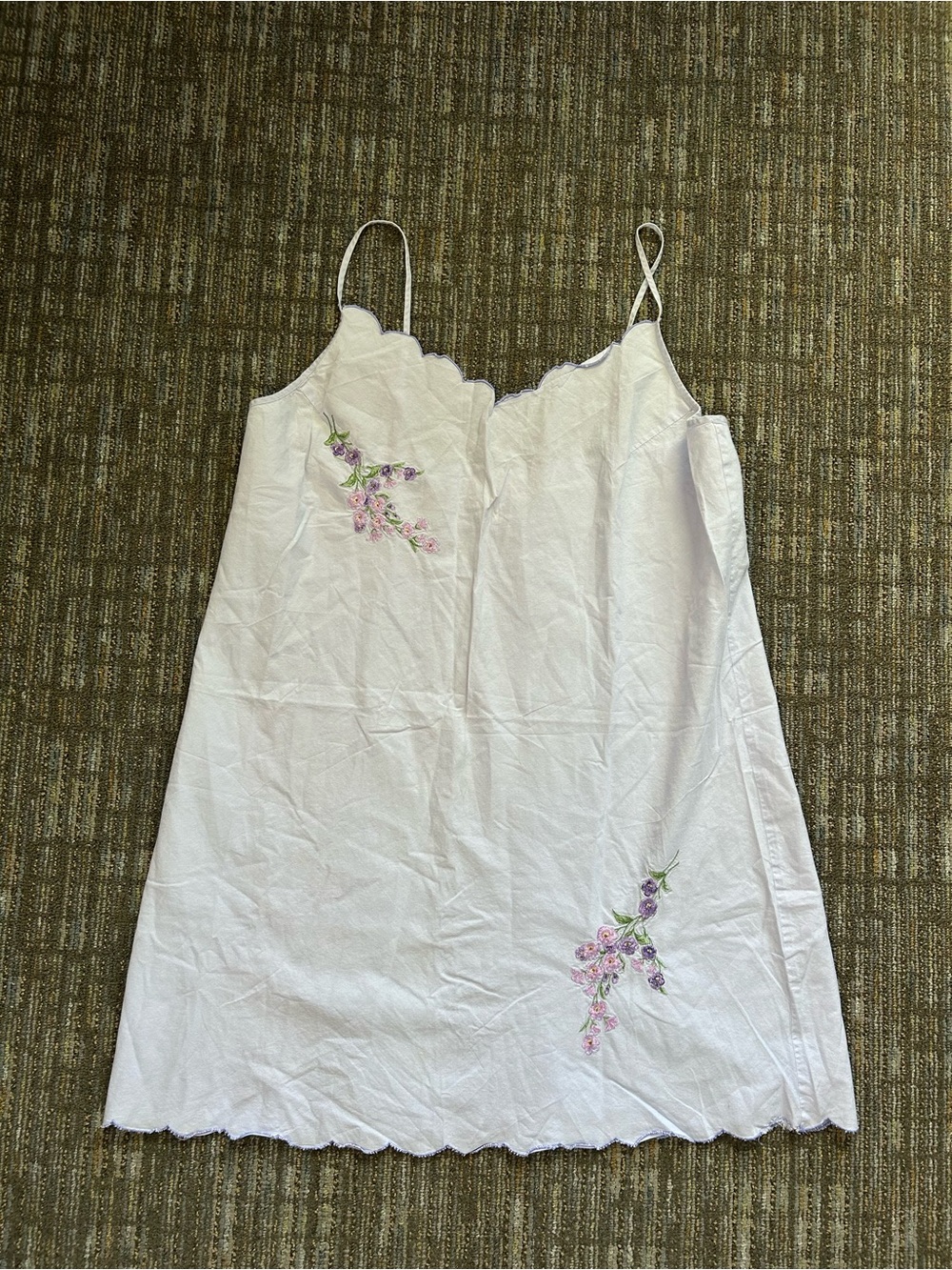 Vintage Gilligan & O’Malley Floral Embroidered Nightgown size XL